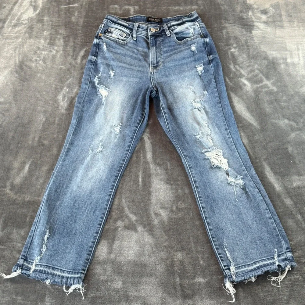 Judy Blue Women's‎ Jeans Straight Fit Distressed Raw Hem Medium Wash Size 1/25